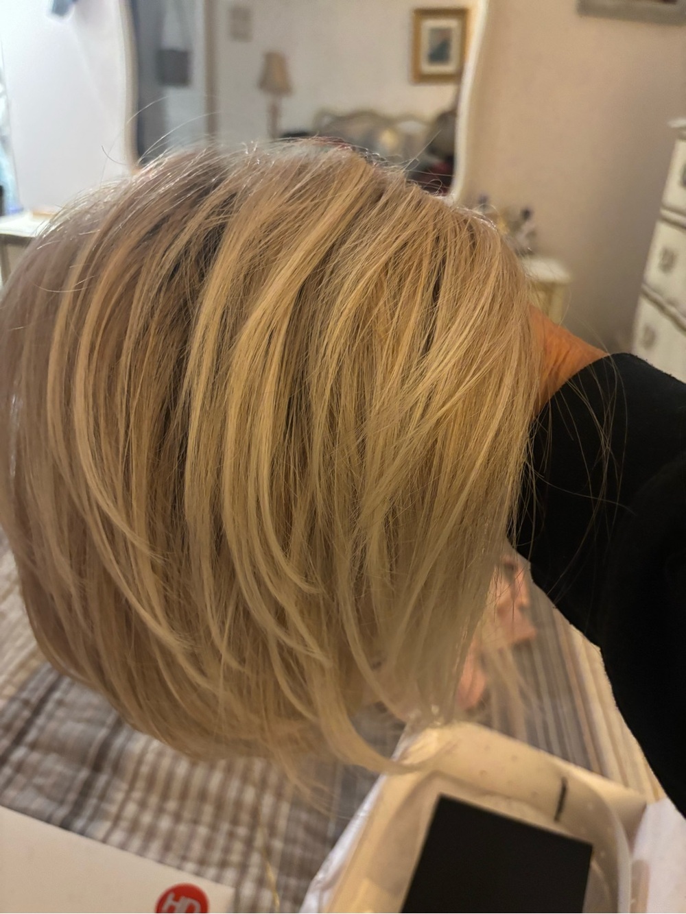 Ignite by Jon Renau. Blonde Women's Wig - Palm Springs Blonde Size Large
